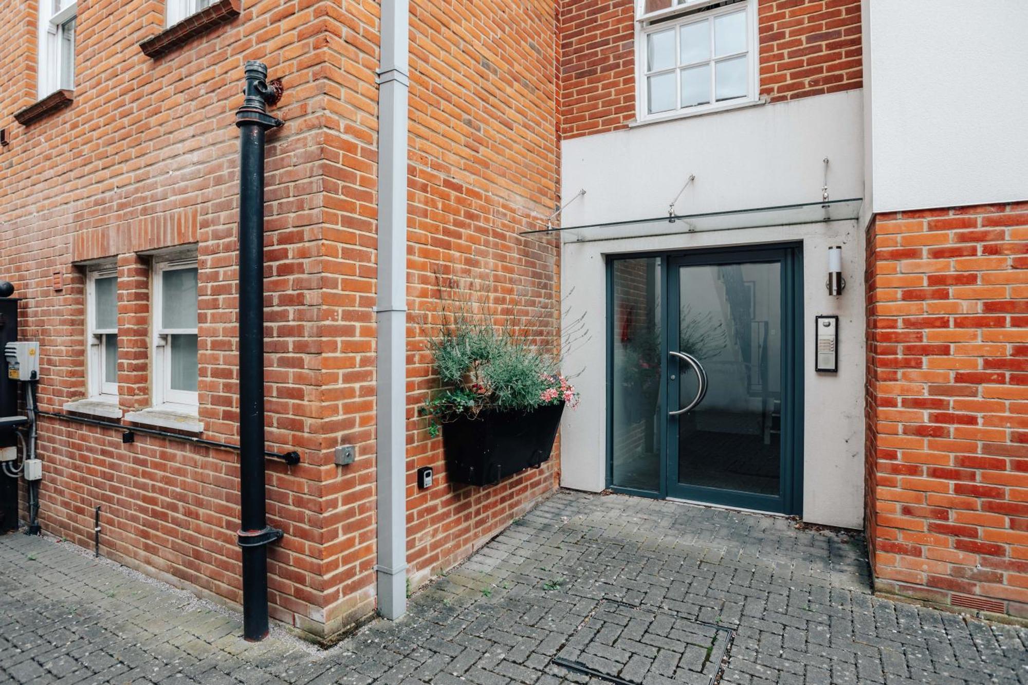 Henley Town Centre With Parking Henley-on-Thames Exterior foto